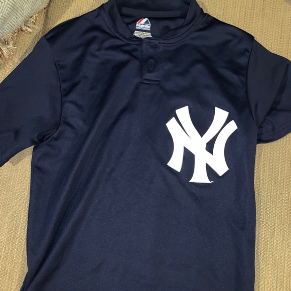 yankee shirts